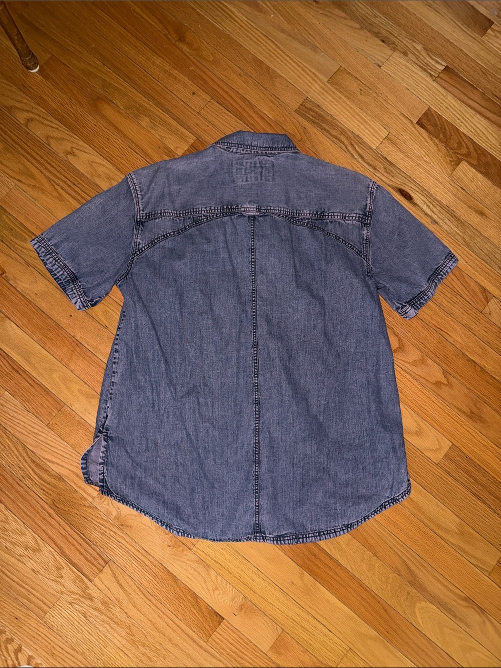 We The Free NWT❗️The Short of It denim shirt with orchid trim - Picture 7 of 9